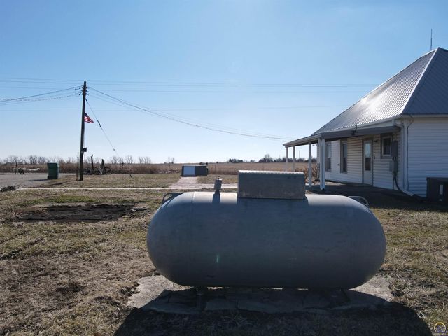 14026 198th ST, Holton, KS 66436