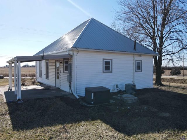 14026 198th ST, Holton, KS 66436