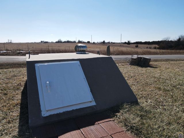 14026 198th ST, Holton, KS 66436