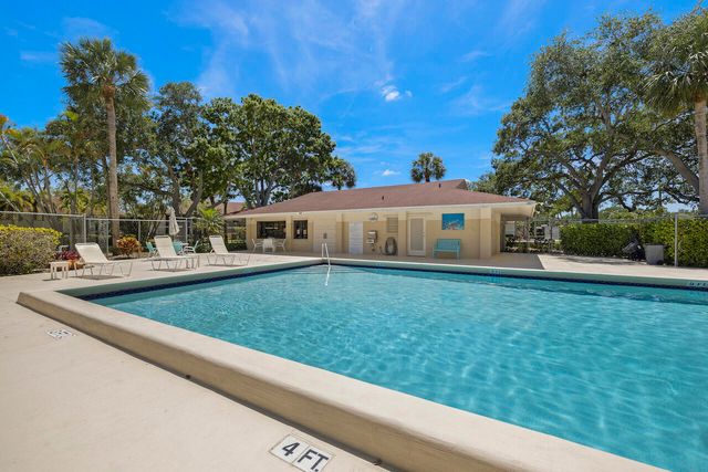 6543 Chasewood Drive G, Jupiter, FL 33458