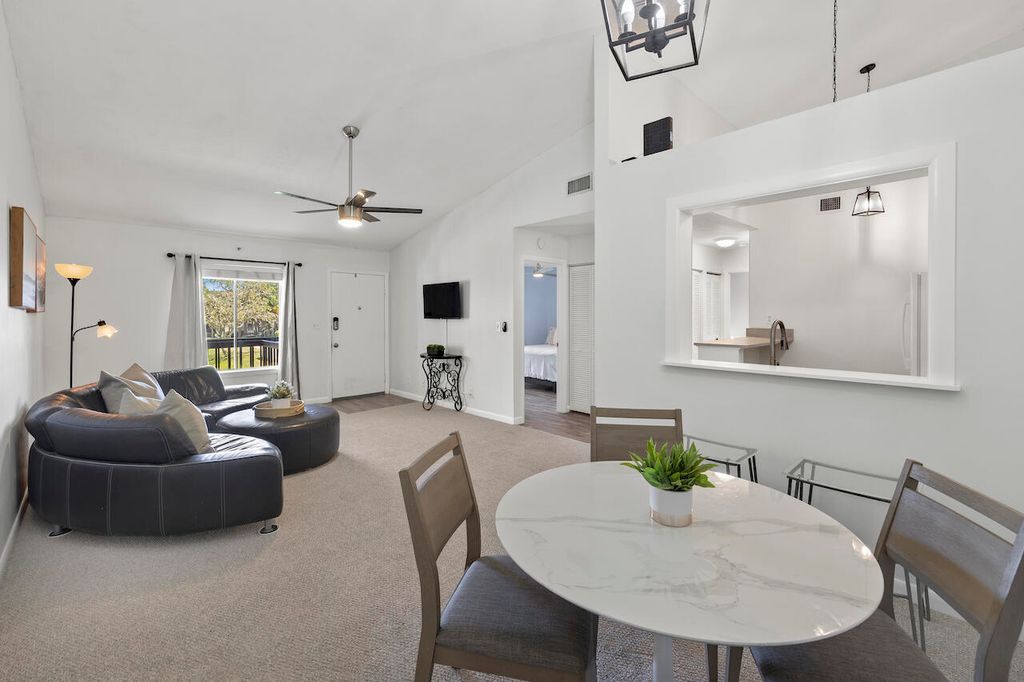 6543 Chasewood Drive G, Jupiter, FL 33458