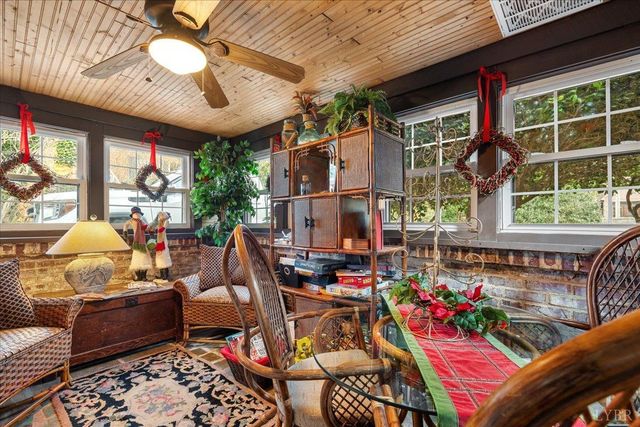 1670 Church Street, Appomattox, VA 24522