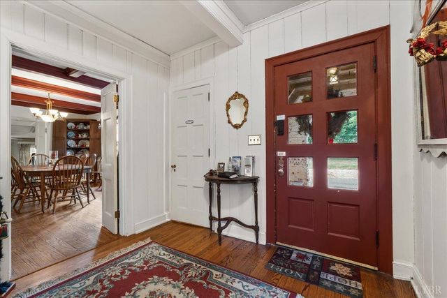 1670 Church Street, Appomattox, VA 24522