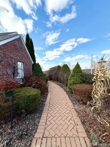 8 Whispering Pines Drive, Wallingford, CT 06492