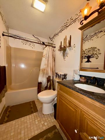 8 Whispering Pines Drive, Wallingford, CT 06492