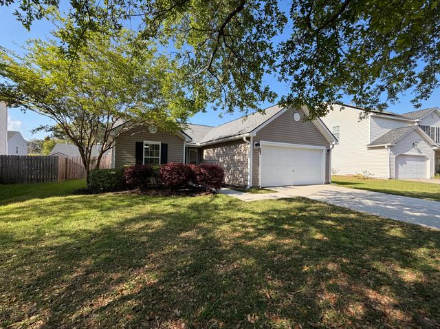 9640 N Carousel Circle, Summerville, SC 29485