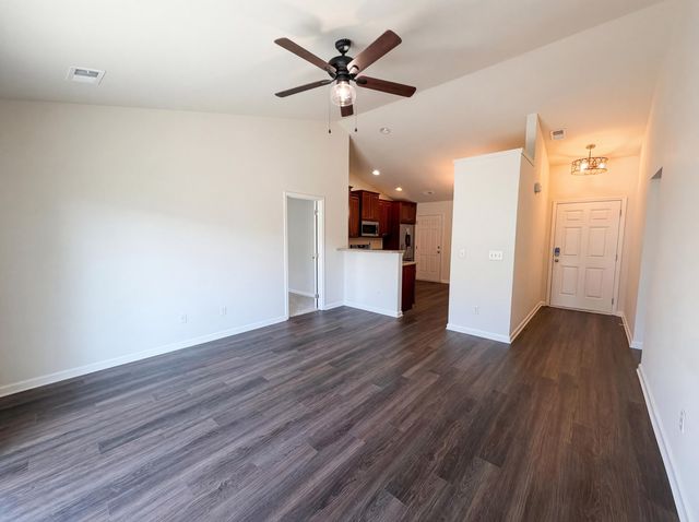 9640 N Carousel Circle, Summerville, SC 29485