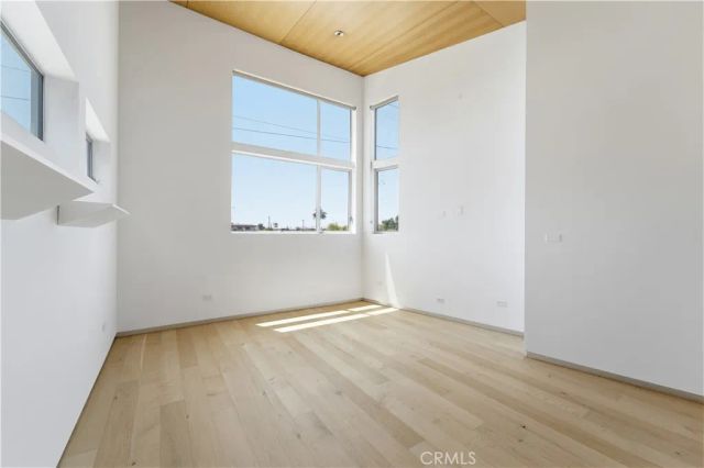 404 Grand Boulevard, Venice, CA 90291