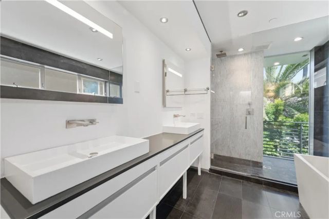 404 Grand Boulevard, Venice, CA 90291