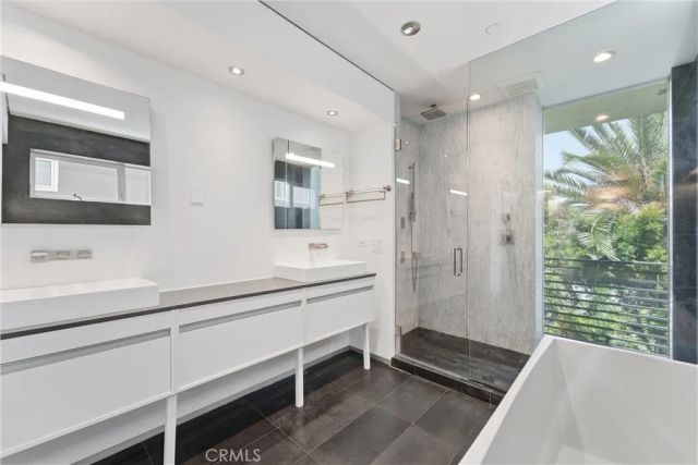 404 Grand Boulevard, Venice, CA 90291