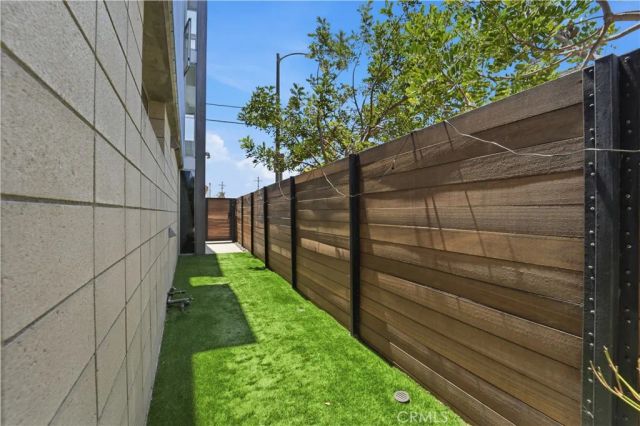 404 Grand Boulevard, Venice, CA 90291