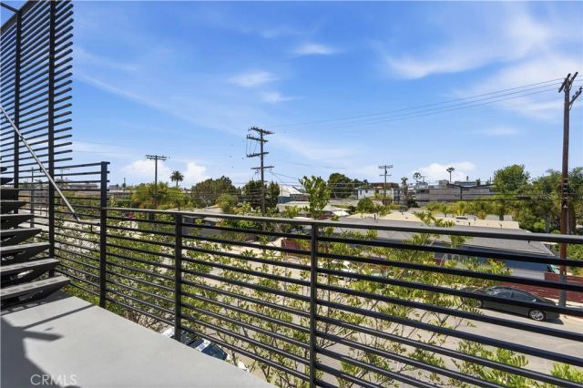 404 Grand Boulevard, Venice, CA 90291