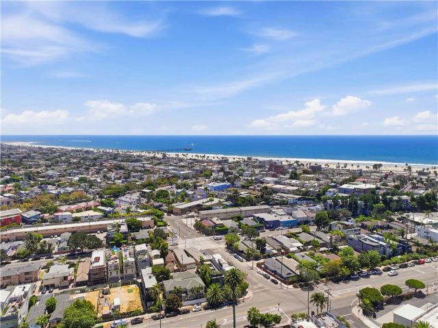 404 Grand Boulevard, Venice, CA 90291