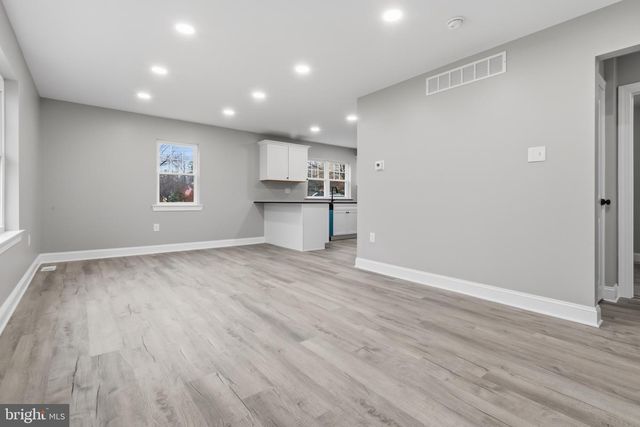 2803 TUCKAHOE RD, Franklinville, NJ 08322