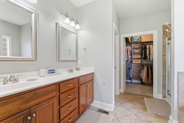 1321 Sam Houston Ave, Murfreesboro, TN 37129