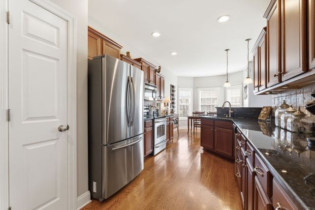 1321 Sam Houston Ave, Murfreesboro, TN 37129