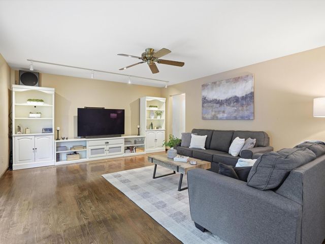 22279 Chubb Road, Lyon Twp, MI 48167