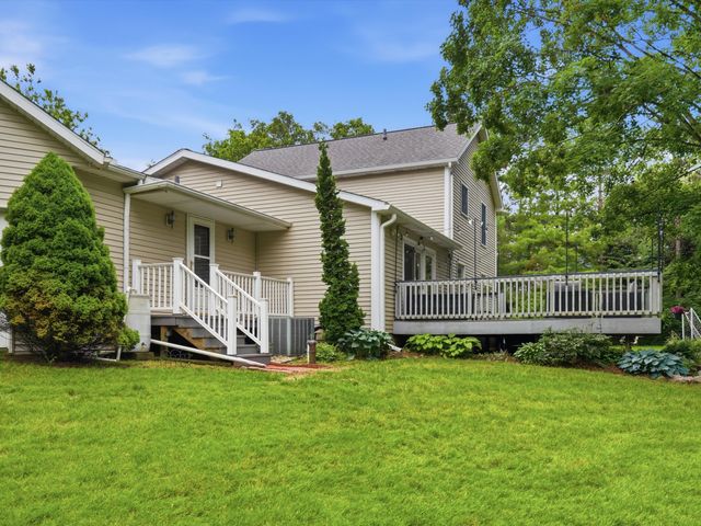 22279 Chubb Road, Lyon Twp, MI 48167