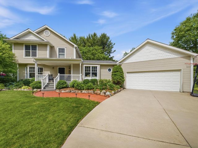 22279 Chubb Road, Lyon Twp, MI 48167