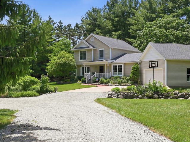 22279 Chubb Road, Lyon Twp, MI 48167