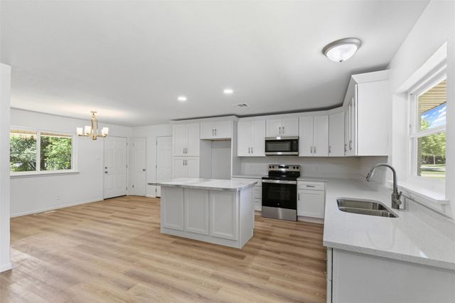 7009 Overhill Road, Fort Worth, TX 76116
