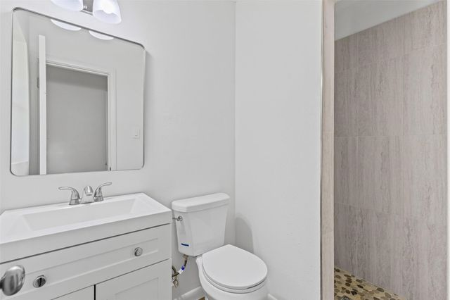 7009 Overhill Road, Fort Worth, TX 76116