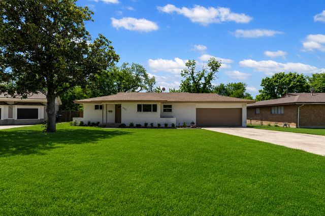 7009 Overhill Road, Fort Worth, TX 76116