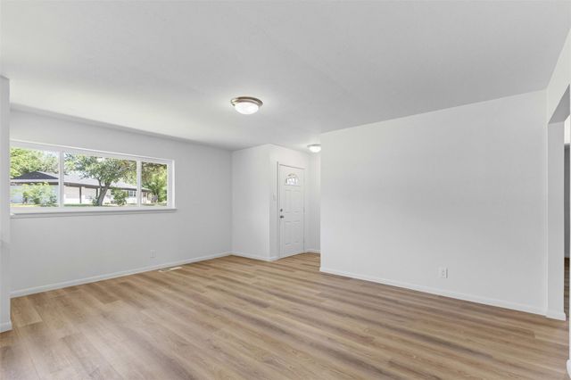 7009 Overhill Road, Fort Worth, TX 76116