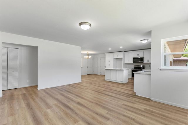 7009 Overhill Road, Fort Worth, TX 76116