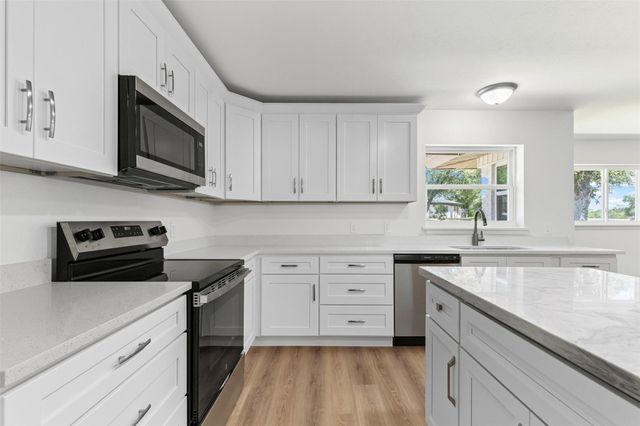 7009 Overhill Road, Fort Worth, TX 76116
