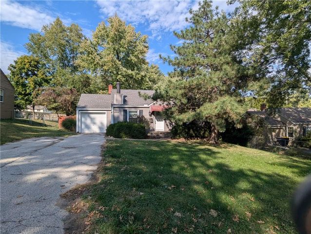 3204 NE 56th Street, Kansas City, MO 64119