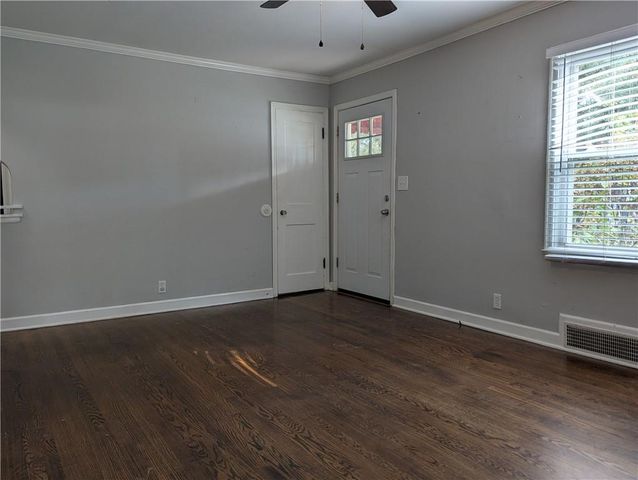 3204 NE 56th Street, Kansas City, MO 64119