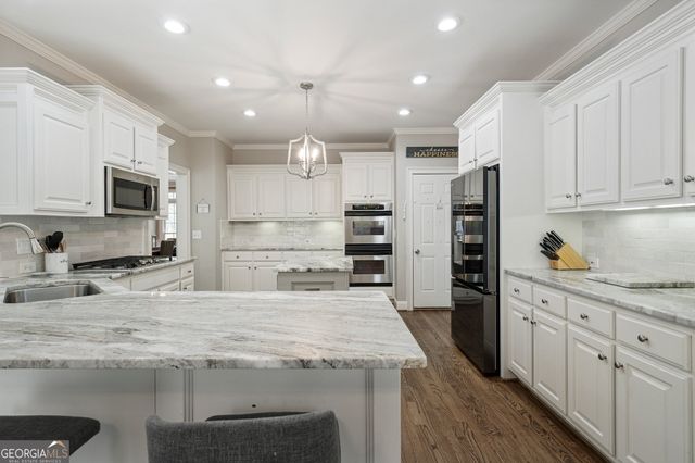 1609 Fernstone Drive NW, Acworth, GA 30101