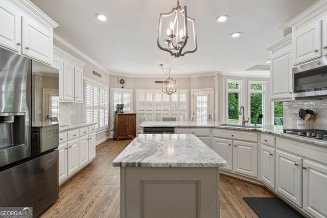 1609 Fernstone Drive NW, Acworth, GA 30101