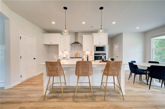 263 Linford Drive, Locust Grove, GA 30248