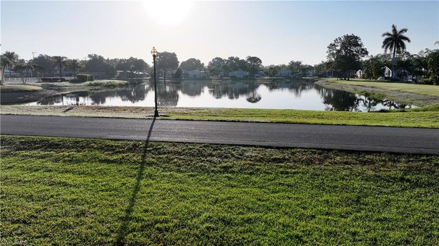 10030 Parkwood DR, Fort Myers, FL 33905