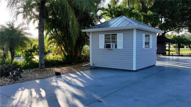 10030 Parkwood DR, Fort Myers, FL 33905