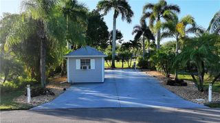 10030 Parkwood DR, Fort Myers, FL 33905
