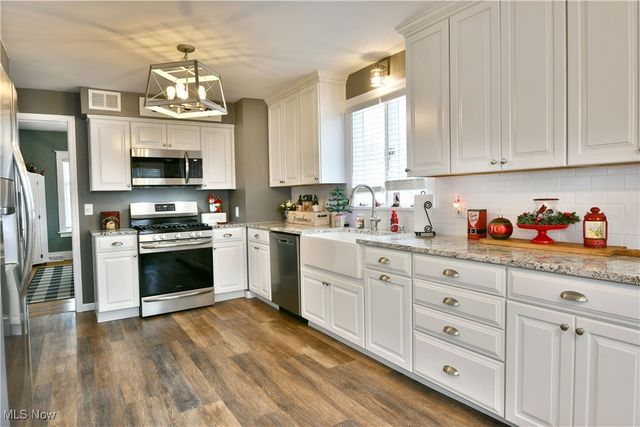 112 N Lima Road, Poland, OH 44514