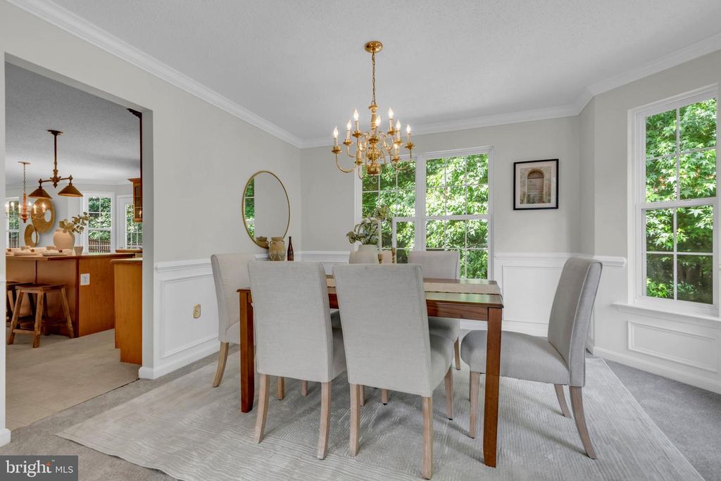 Image 17 of property listing at 108 SUSAN CONSTANT CT, La Plata, MD 20646