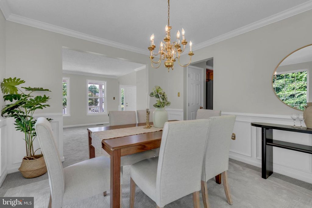 Image 18 of property listing at 108 SUSAN CONSTANT CT, La Plata, MD 20646