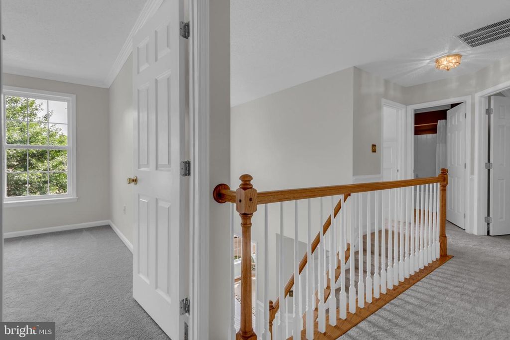 Image 23 of property listing at 108 SUSAN CONSTANT CT, La Plata, MD 20646
