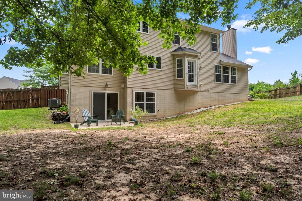 Image 42 of property listing at 108 SUSAN CONSTANT CT, La Plata, MD 20646