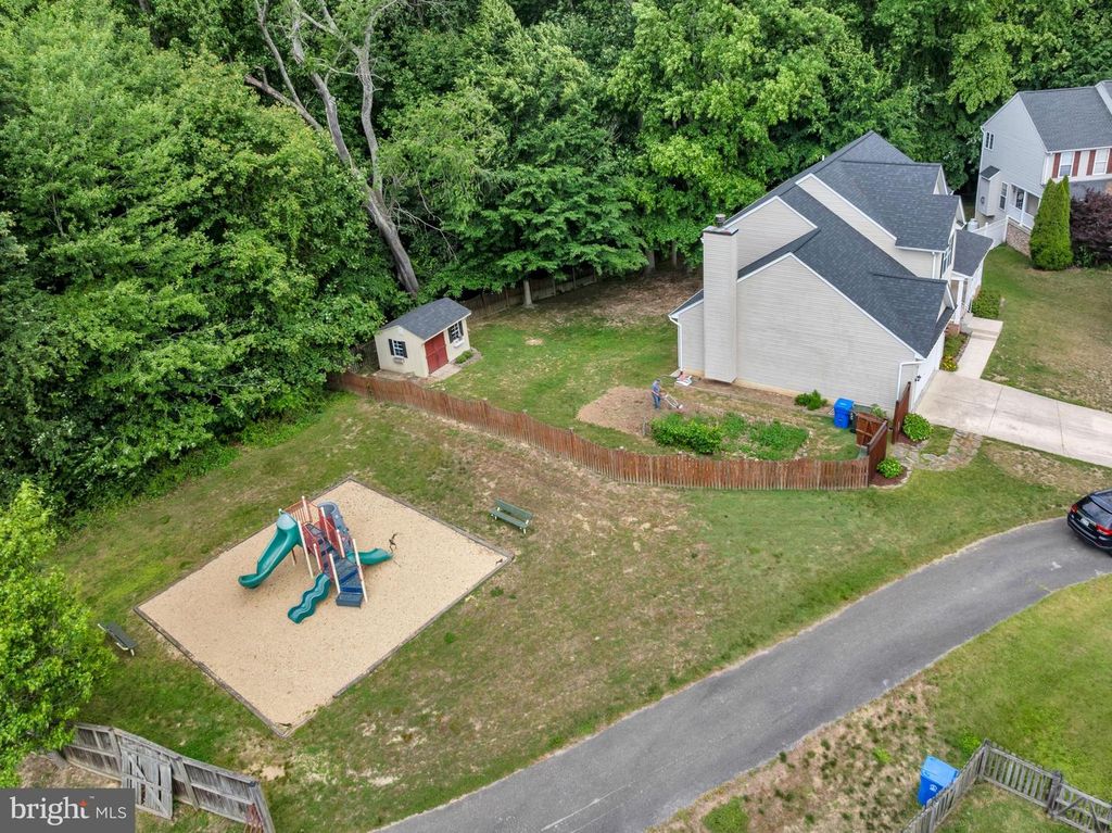 Image 47 of property listing at 108 SUSAN CONSTANT CT, La Plata, MD 20646