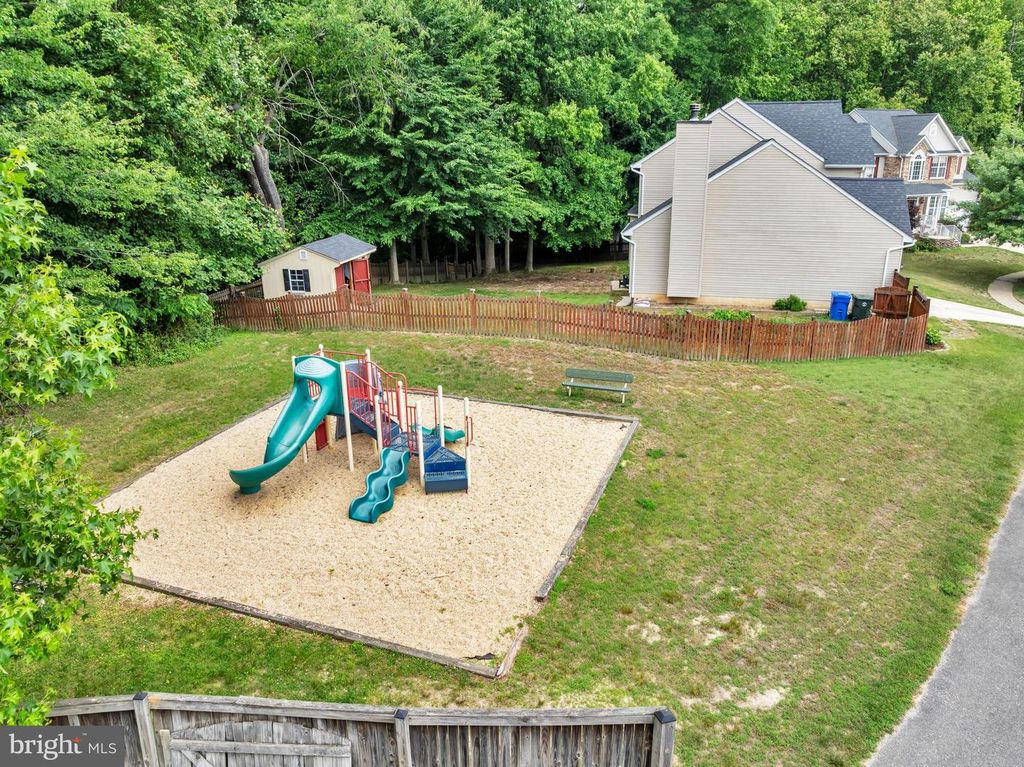 Image 63 of property listing at 108 SUSAN CONSTANT CT, La Plata, MD 20646