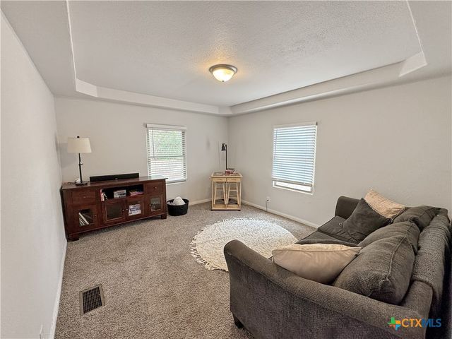 823 Trail Crest Drive, Canyon Lake, TX 78133