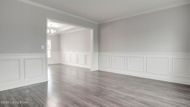 204 Chestnut Grove Ct, Louisville, KY 40023