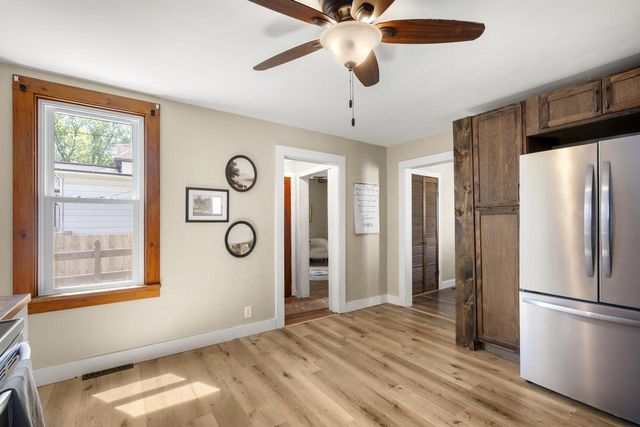 209 College AVENUE, Watertown, WI 53094