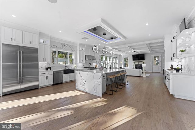 14700 CRANOKE ST, Centreville, VA 20120