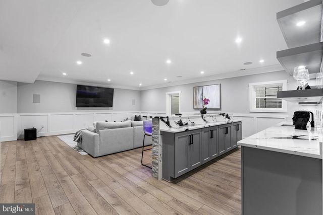 14700 CRANOKE ST, Centreville, VA 20120